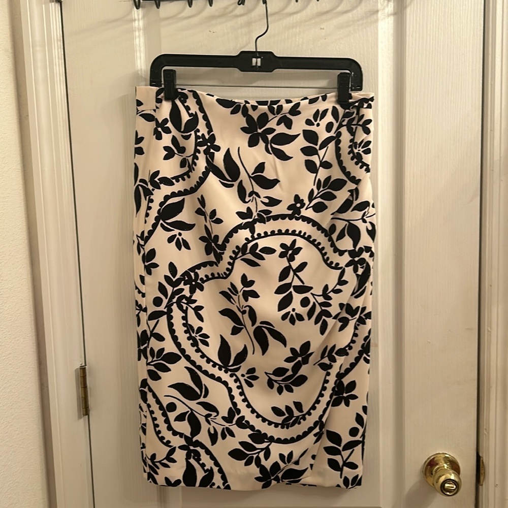 Women skirt